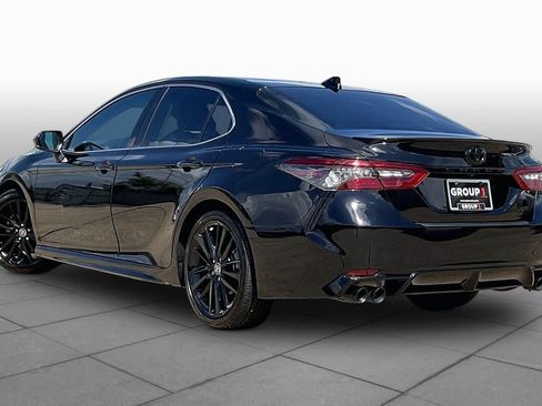 Used 2021 Toyota Camry XSE FWD image 12