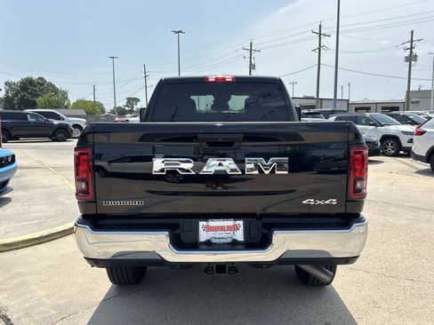 Used 2026 RAM 2500 Big Horn AWD/4WD image 6