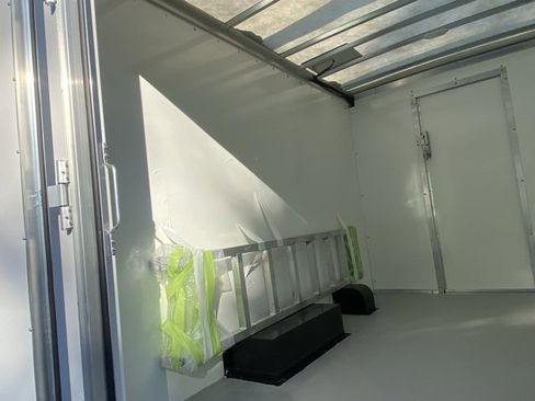 New 2025 Chevrolet Express 3500 w/ Power Convenience Package image 8