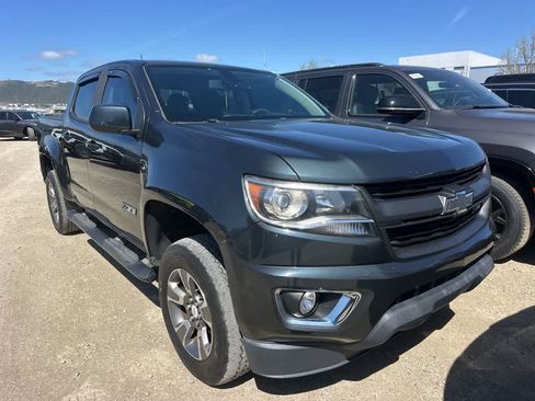 Used 2017 Chevrolet Colorado Z71 image 2