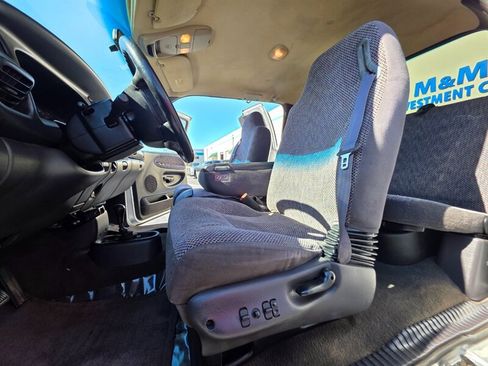 Used 2001 Dodge Ram 2500 Truck 4x4 Quad Cab image 13