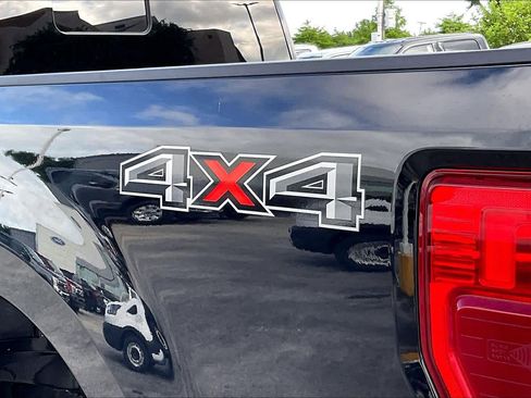 Used 2020 Ford F250 King Ranch w/ King Ranch Ultimate Package AWD/4WD image 10