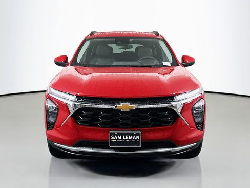 New 2026 Chevrolet Trax LT w/ Driver Confidence Package image 2