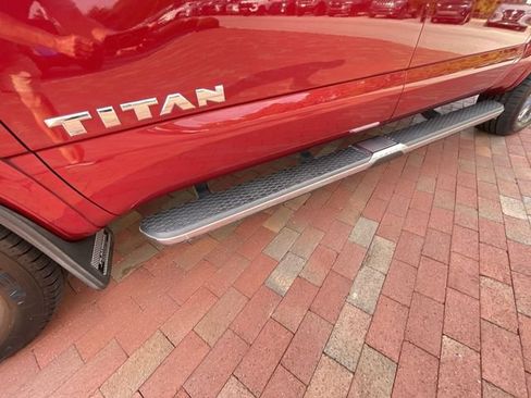 Used 2023 Nissan Titan Platinum Reserve w/ Moonroof Package RWD image 28