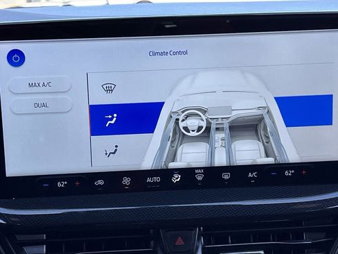 Used 2024 Ford Escape ST-Line w/ Tech Pack #1 image 18