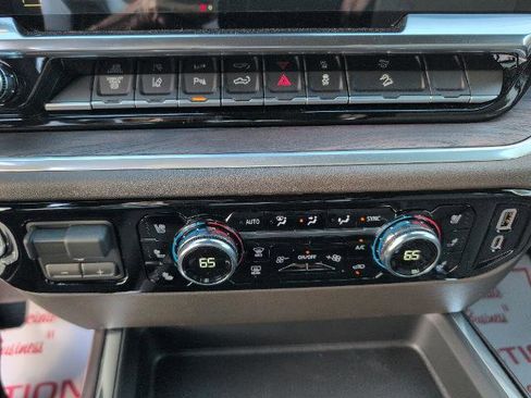 New 2026 GMC Sierra 2500 SLT w/ SLT Premium Package image 36