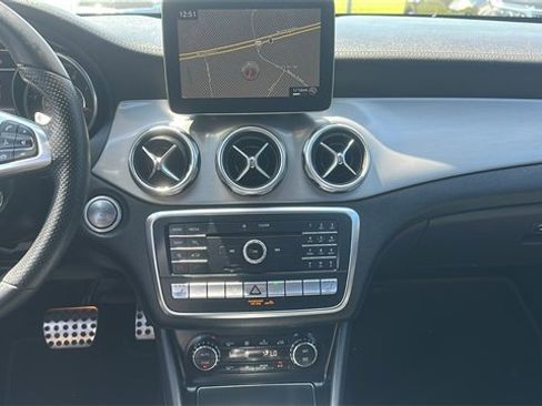 Used 2018 Mercedes-Benz GLA 45 AMG 4MATIC image 23