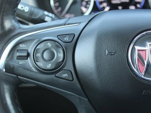 Used 2020 Buick Enclave Avenir w/ Avenir Technology Package image 26