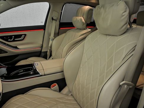 Used 2021 Mercedes-Benz S 580 4MATIC Sedan image 19