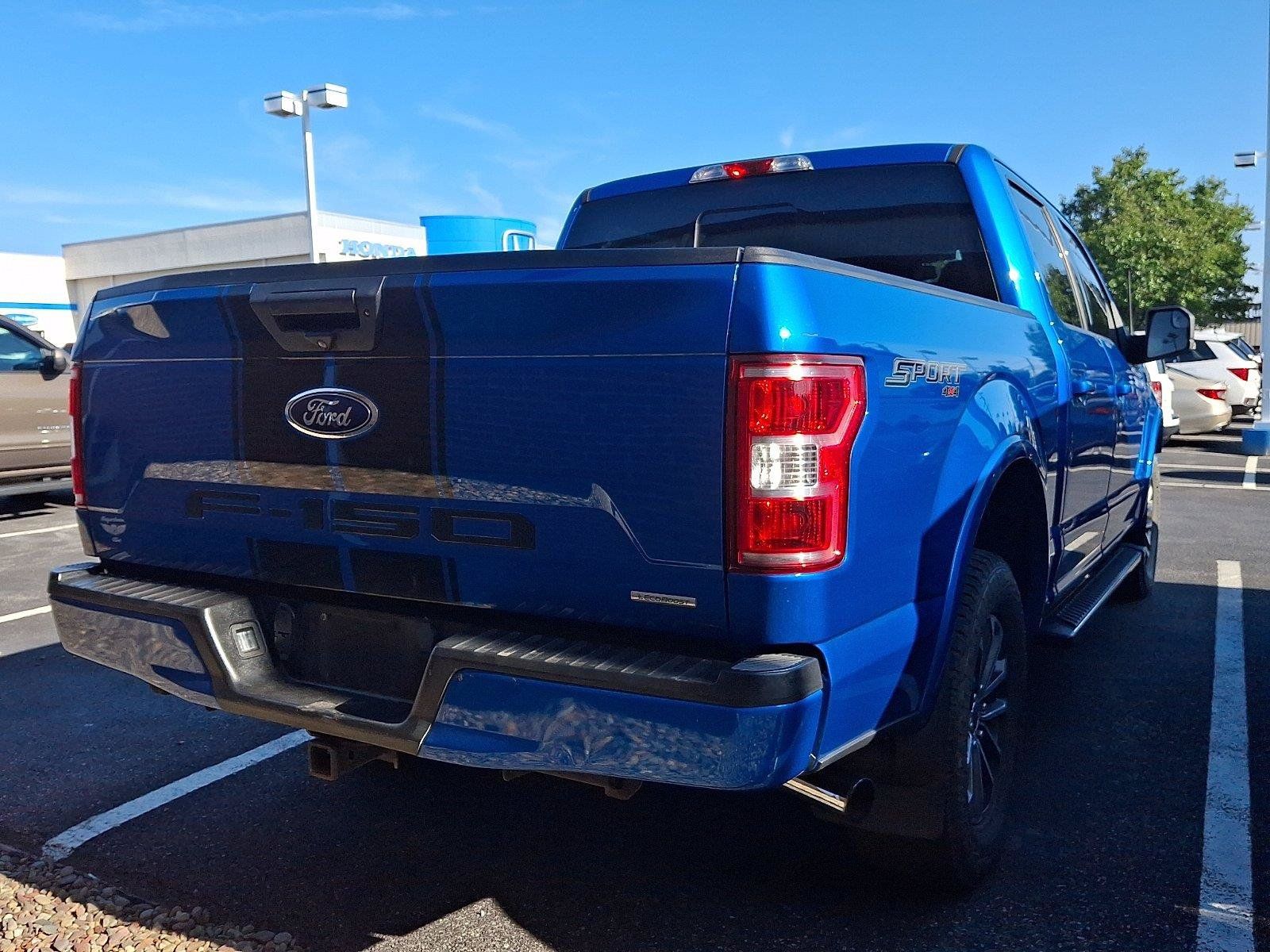Used 2019 Ford F150 XLT w/ Equipment Group 302A Luxury AWD/4WD image 6