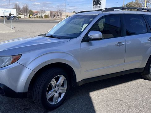 Used 2010 Subaru Forester 2.5X Premium AWD/4WD image 3