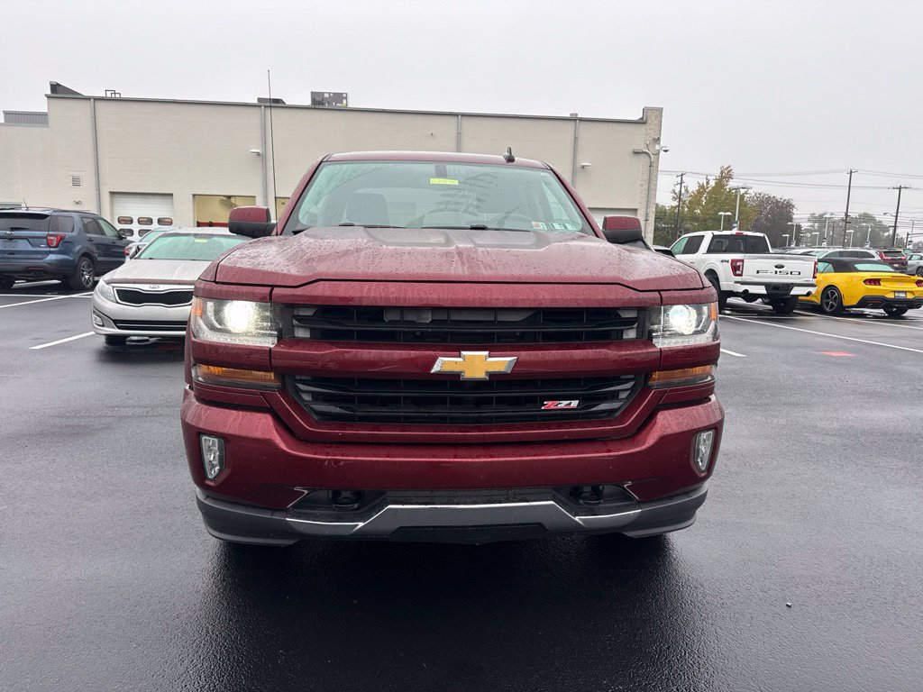 Used 2017 Chevrolet Silverado 1500 LT w/ All Star Edition AWD/4WD image 5