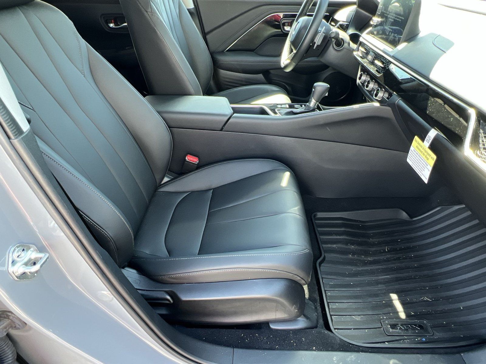 Certified 2025 Acura ADX FWD image 26