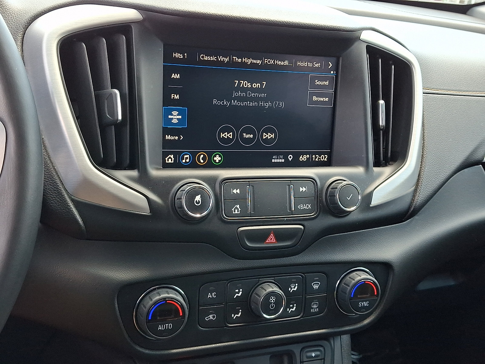 Used 2021 GMC Terrain SLT AWD/4WD image 20