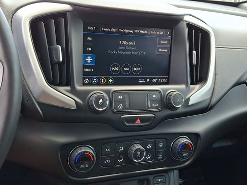 Used 2021 GMC Terrain SLT AWD/4WD image 20