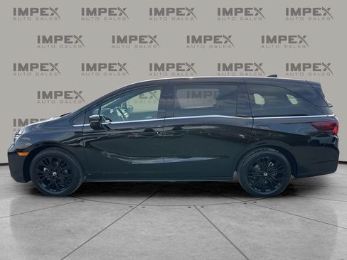 Used 2025 Honda Odyssey Sport-L image 2