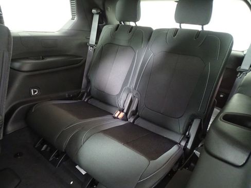 New 2025 Jeep Grand Cherokee L Laredo image 14