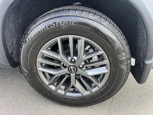 Certified 2024 Nissan Rogue S FWD image 10
