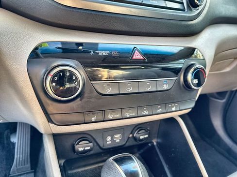 Used 2018 Hyundai Tucson SEL image 26