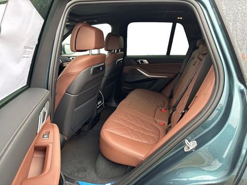 New 2026 BMW X5 xDrive40i w/ Climate Comfort Package image 24