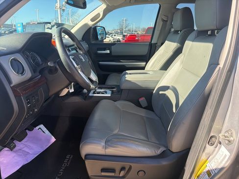 Used 2017 Toyota Tundra Limited image 13