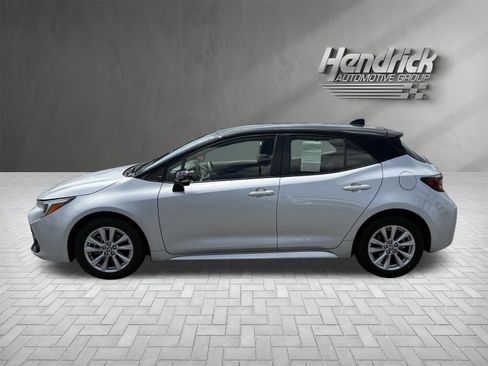 Used 2024 Toyota Corolla SE FWD image 8
