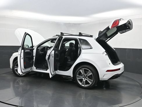 Used 2025 Audi Q5 2.0T Premium AWD/4WD image 38
