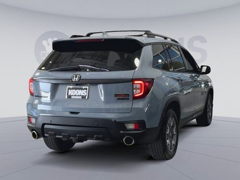 Used 2023 Honda Passport TrailSport image 11