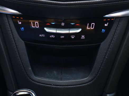 Used 2023 Cadillac XT5 Premium Luxury FWD image 29