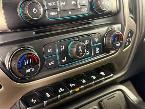 Used 2018 GMC Sierra 2500 Denali image 14