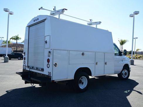 Used 2023 Ford E-350 and Econoline 350 Super Duty w/ Power Windows & Locks Group RWD image 7
