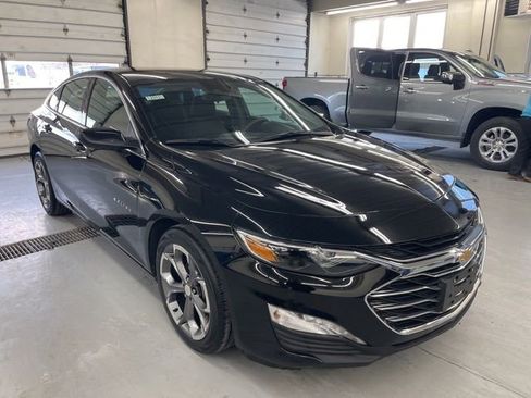 Used 2024 Chevrolet Malibu LT image 12