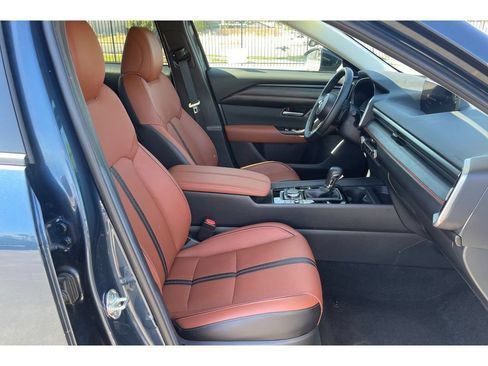 Certified 2025 MAZDA CX-50 AWD 2.5 Turbo w/ Premium Pkg image 20