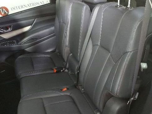 Used 2021 Subaru Ascent Limited w/ Technology Package AWD/4WD image 11