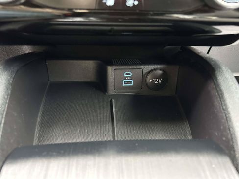 Used 2022 Ford Escape SE w/ Convenience Package FWD image 25