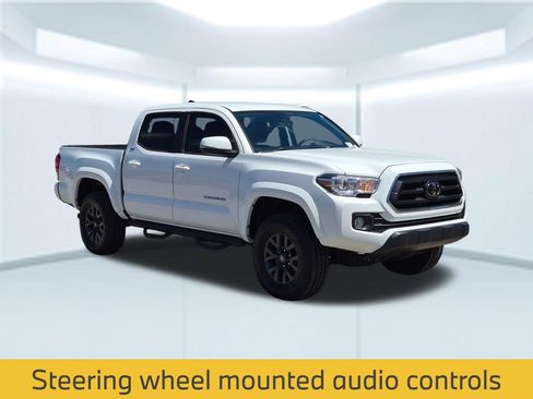 Used 2023 Toyota Tacoma SR5 AWD/4WD image 9