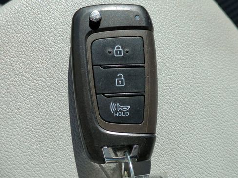 Certified 2023 Hyundai Kona SE image 25