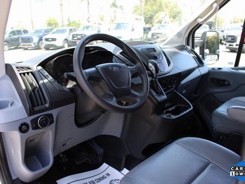 Used 2019 Ford Transit 250 138 RWD image 17