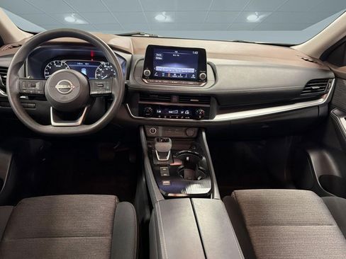 Used 2023 Nissan Rogue SV FWD image 15