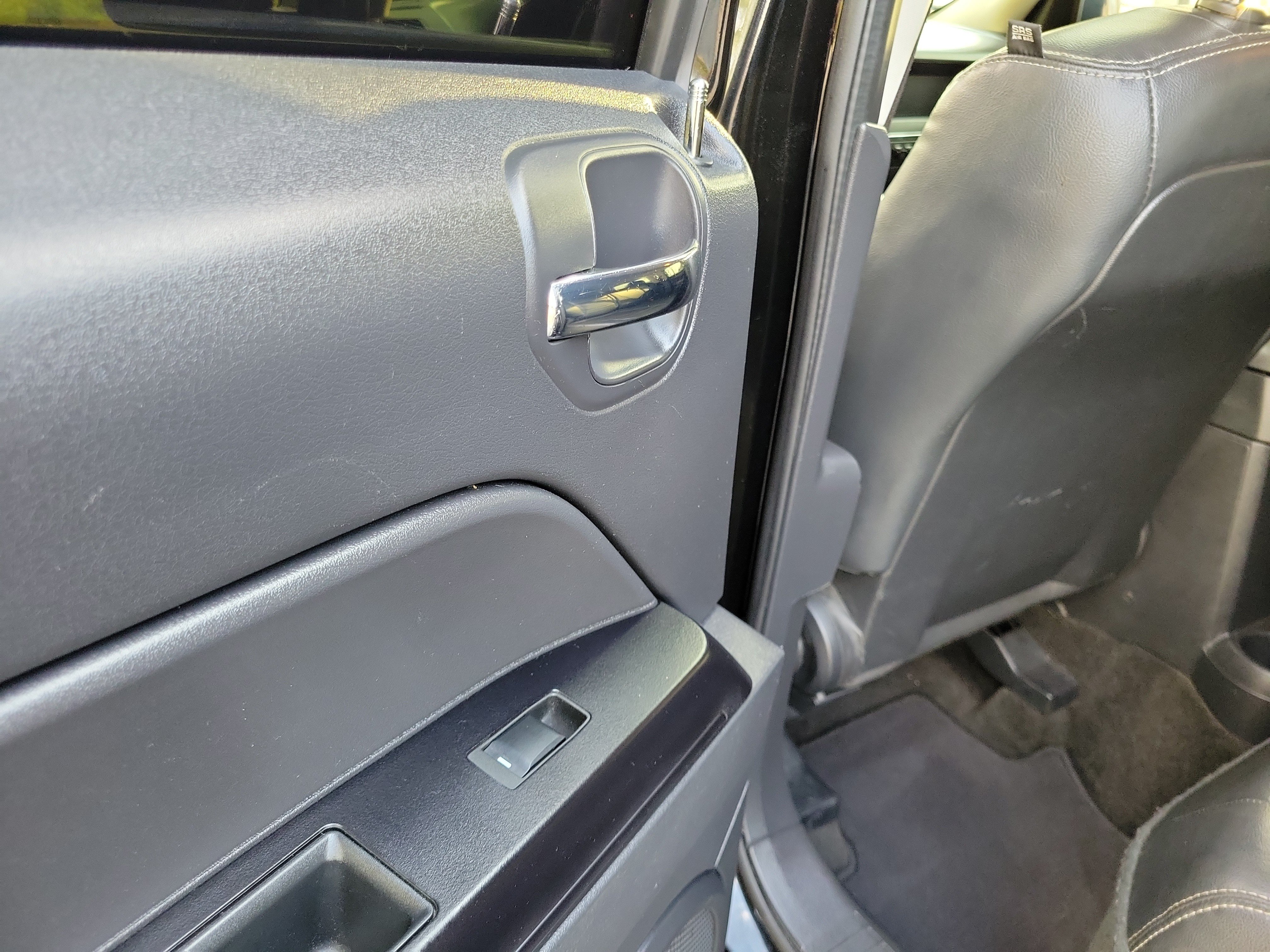 Used 2016 Jeep Patriot High Altitude FWD image 13