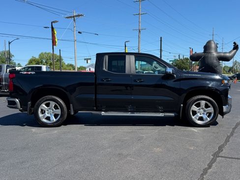 Used 2019 Chevrolet Silverado 1500 LT w/ All-Star Edition AWD/4WD image 9