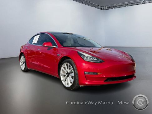 Used 2019 Tesla Model 3 Long Range image 2