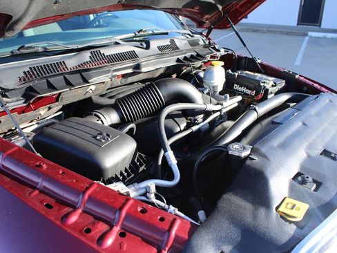 Used 2019 RAM 1500 Big Horn image 23