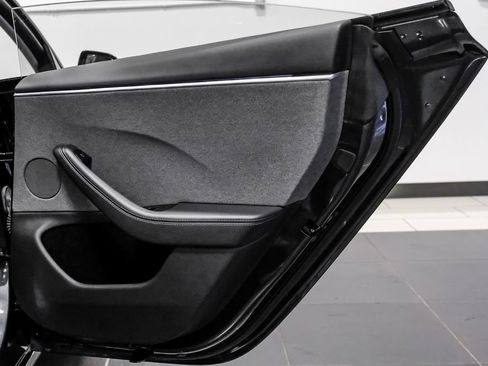 Used 2024 Tesla Model 3 Long Range RWD image 46