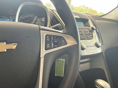 Used 2010 Chevrolet Equinox LT w/ Vehicle Interface Package FWD image 35