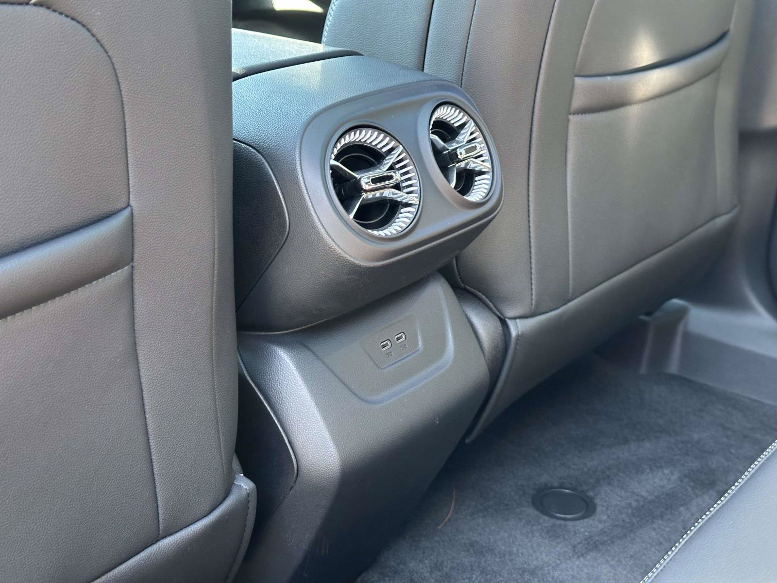 Used 2024 Chevrolet Blazer EV LT AWD/4WD image 25