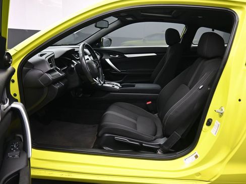 Used 2019 Honda Civic EX image 12