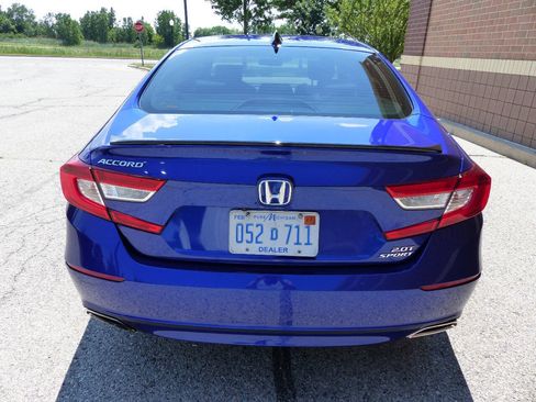 Used 2021 Honda Accord Sport image 8