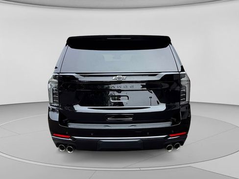 Used 2025 Chevrolet Tahoe Z71 w/ Z71 Off-Road Package AWD/4WD image 4