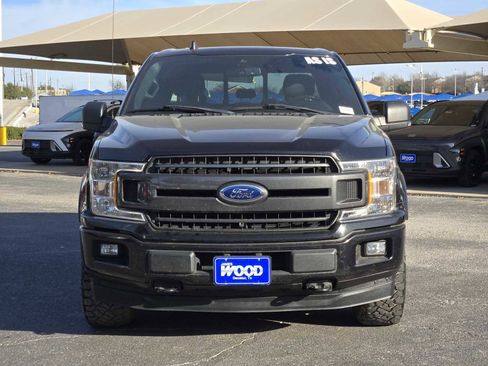 Used 2019 Ford F150 XLT w/ Equipment Group 302A Luxury image 3